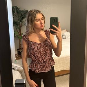🍉Floral top - size XS🍉